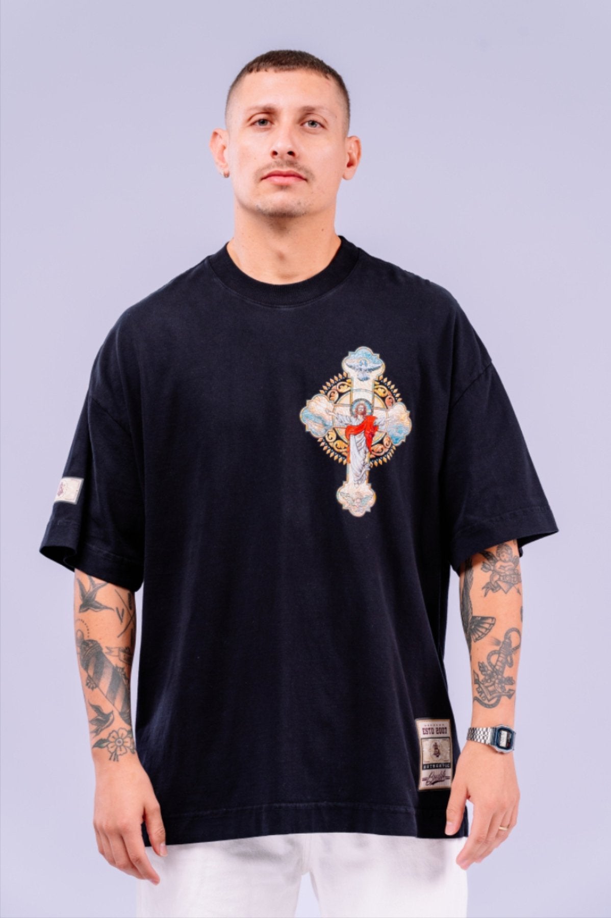 Camiseta Oversized Cristo Bl Faith Frente e Costas