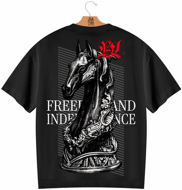 Camiseta Oversized Boss Life Freedom and Independence Frente e Costas - Preto Costas