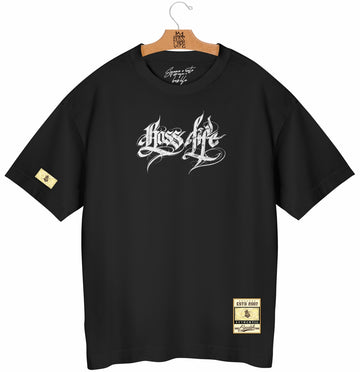 Camiseta Oversized Boss Life Caligrafia Frente e Costas - Preto Frente