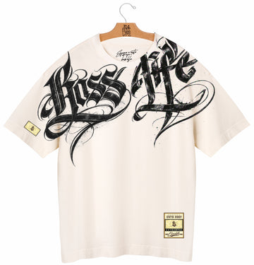 Camiseta Oversized Boss Life Caligrafia Oversize - Off White