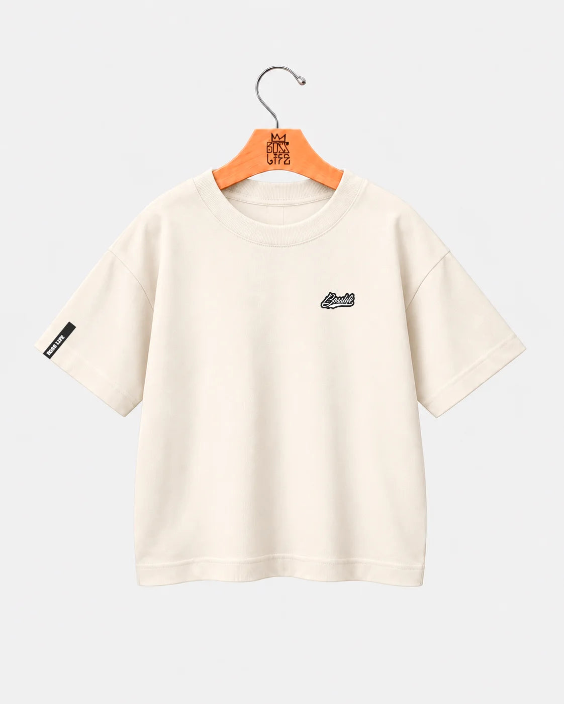 Camiseta Oversized Infantil Lisa Boss Life off white - no cabide