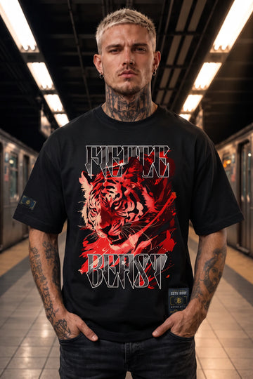 Camiseta Oversized Fierce Beast Boss Life - frente preta com tigre