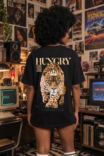 Camiseta oversized feminina Hungry Panther Boss Life preta - costas