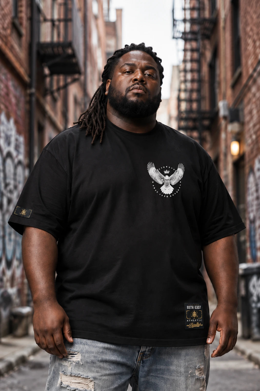 Camiseta Oversized Living Eagle Boss Life - frente preta
