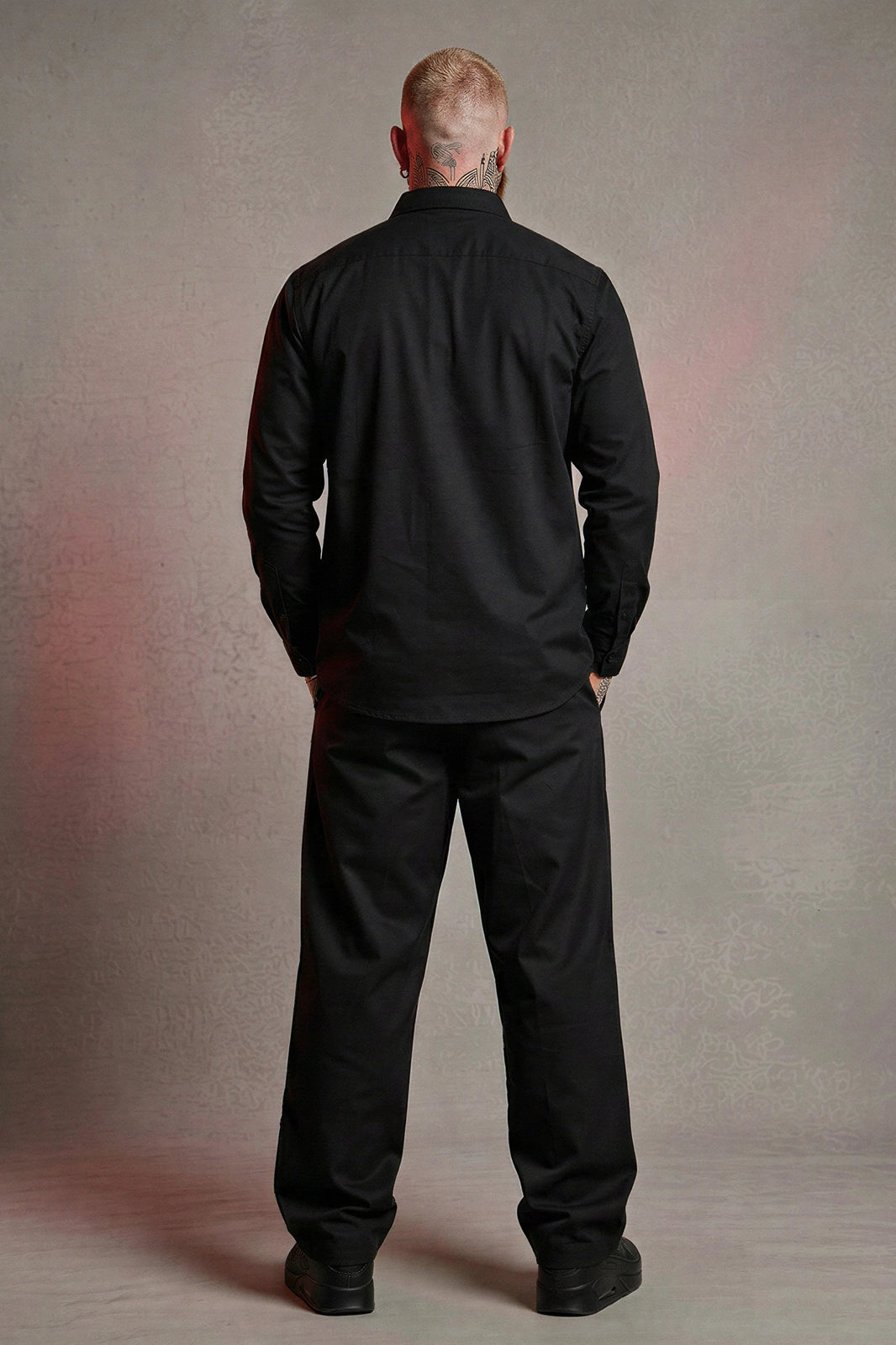 Camisa Sarja c/ Bolso Boss Life Preto - Vista Traseira