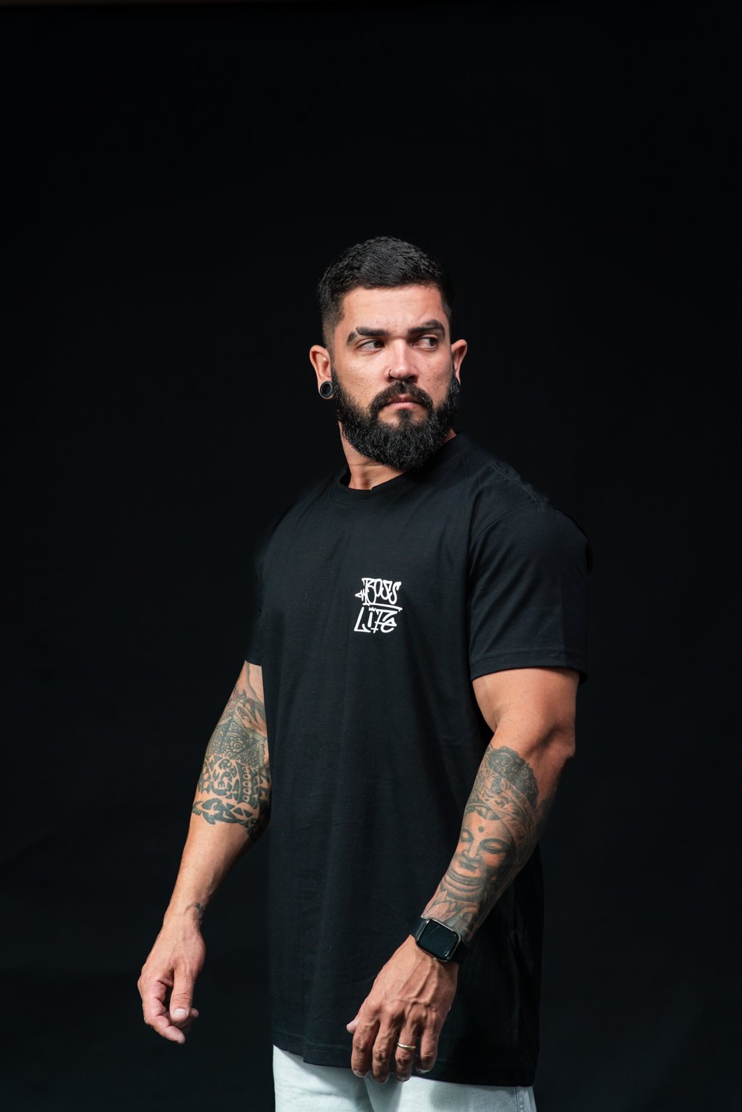 Camiseta Basic Lettering Graffiti