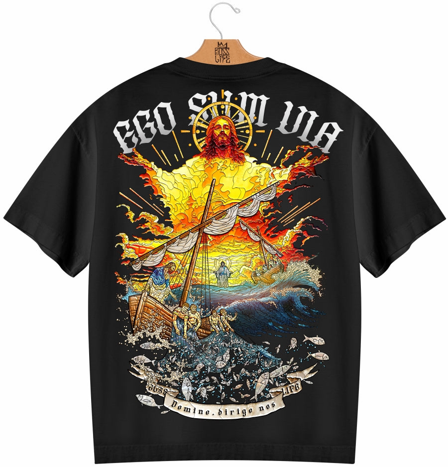 Camiseta Oversized Ego Sum Via Boss Life preta - costas com a ilustração completa