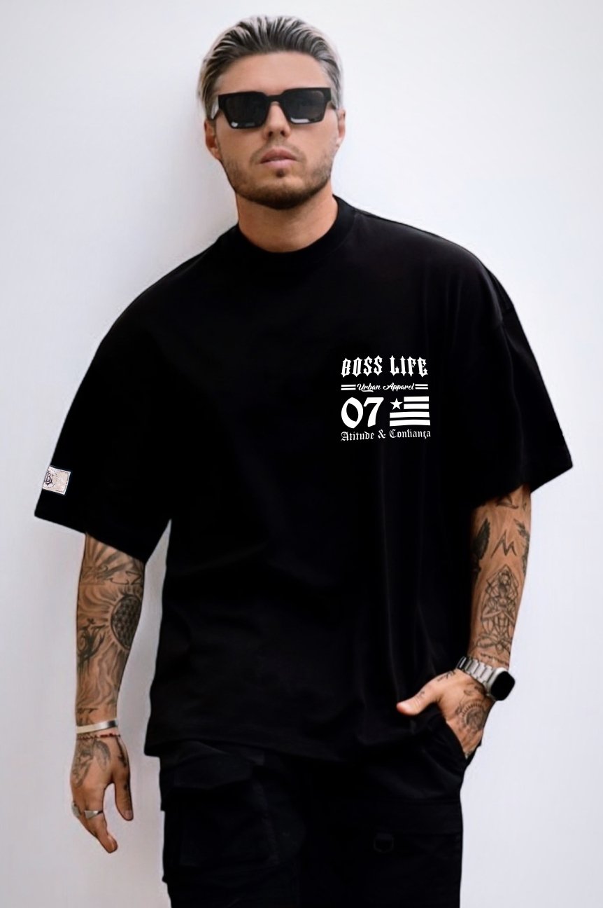 Camiseta Oversized Atitude e Confiança Frente e Costas