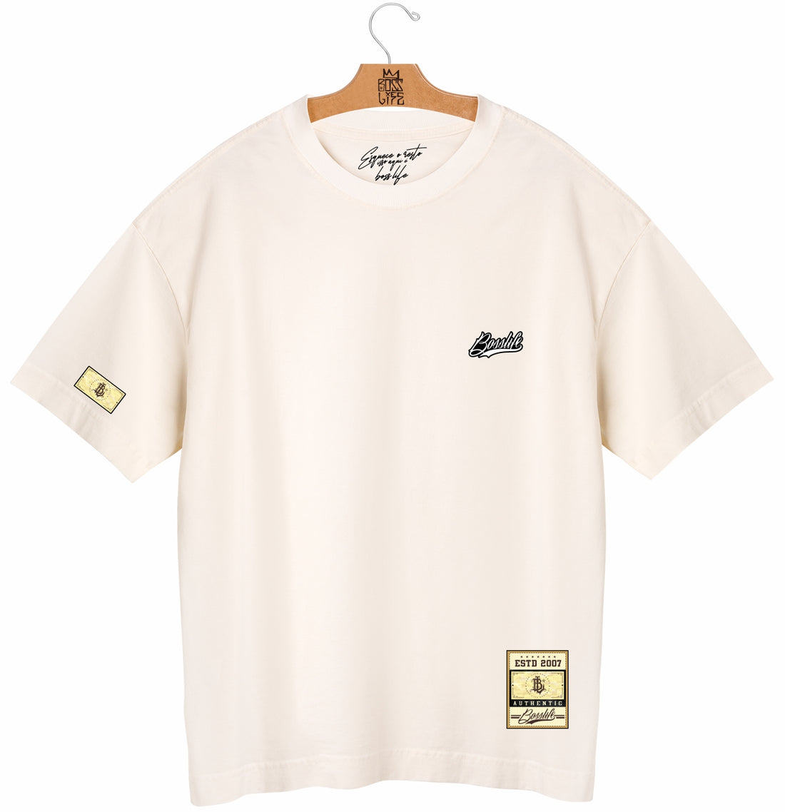 Camiseta Oversized He Is Risen Boss Life Faith - costas Off White com sketch do Bom Pastor e inscrição HE IS RISEN