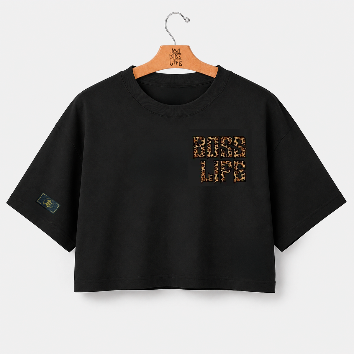 Camiseta cropped over feminina Leopard Urban Boss Life preta, frente