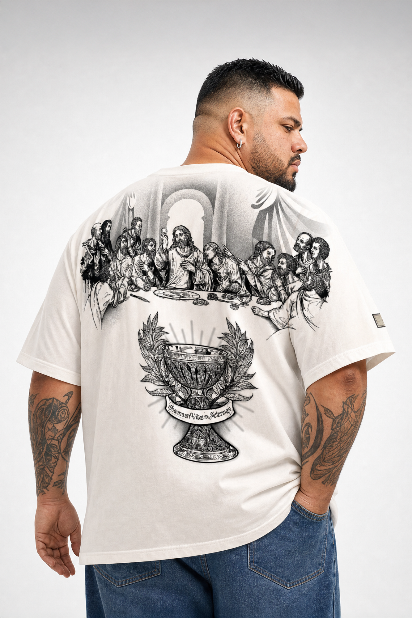 Camiseta Oversized Cálice Bl Faith Frente e Costas