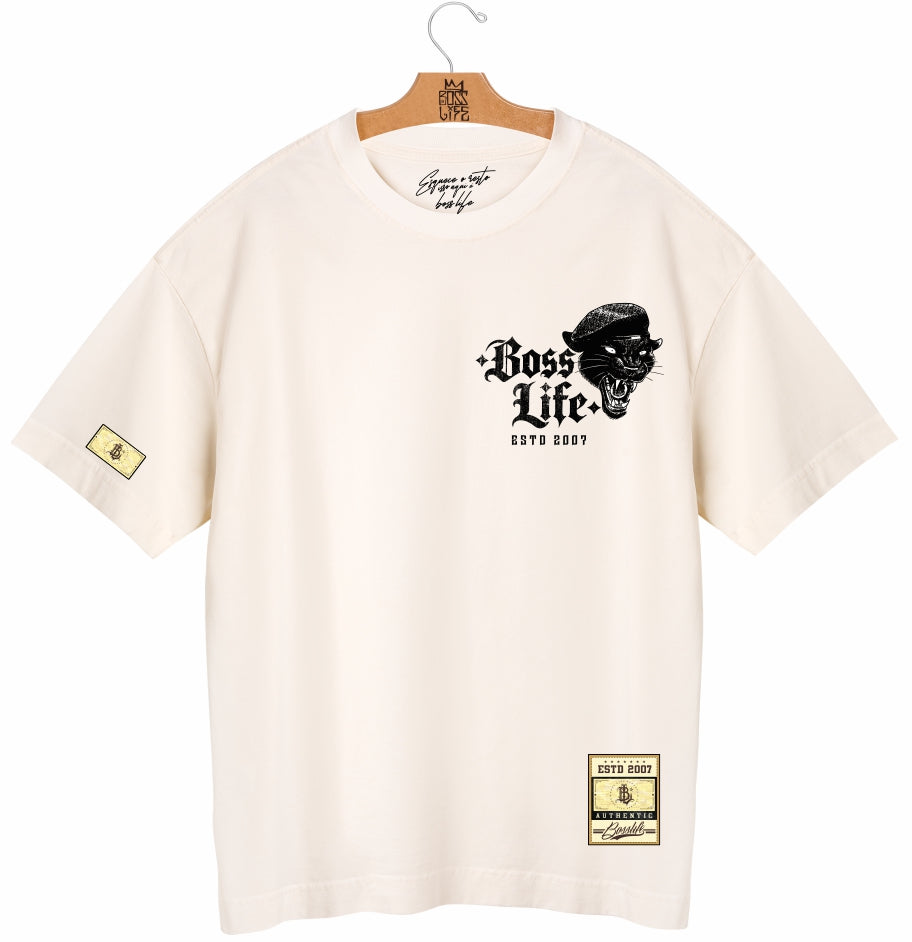 Camiseta Oversized Panther Urban Boss Life off white - frente