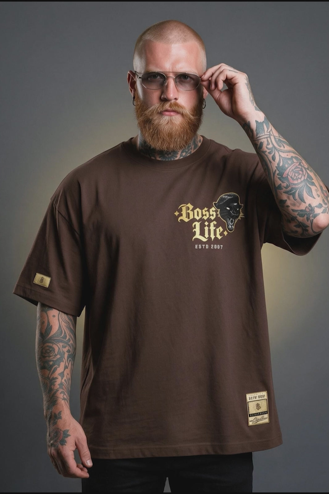 Vídeo da Camiseta Oversized Panther Urban Boss Life em movimento