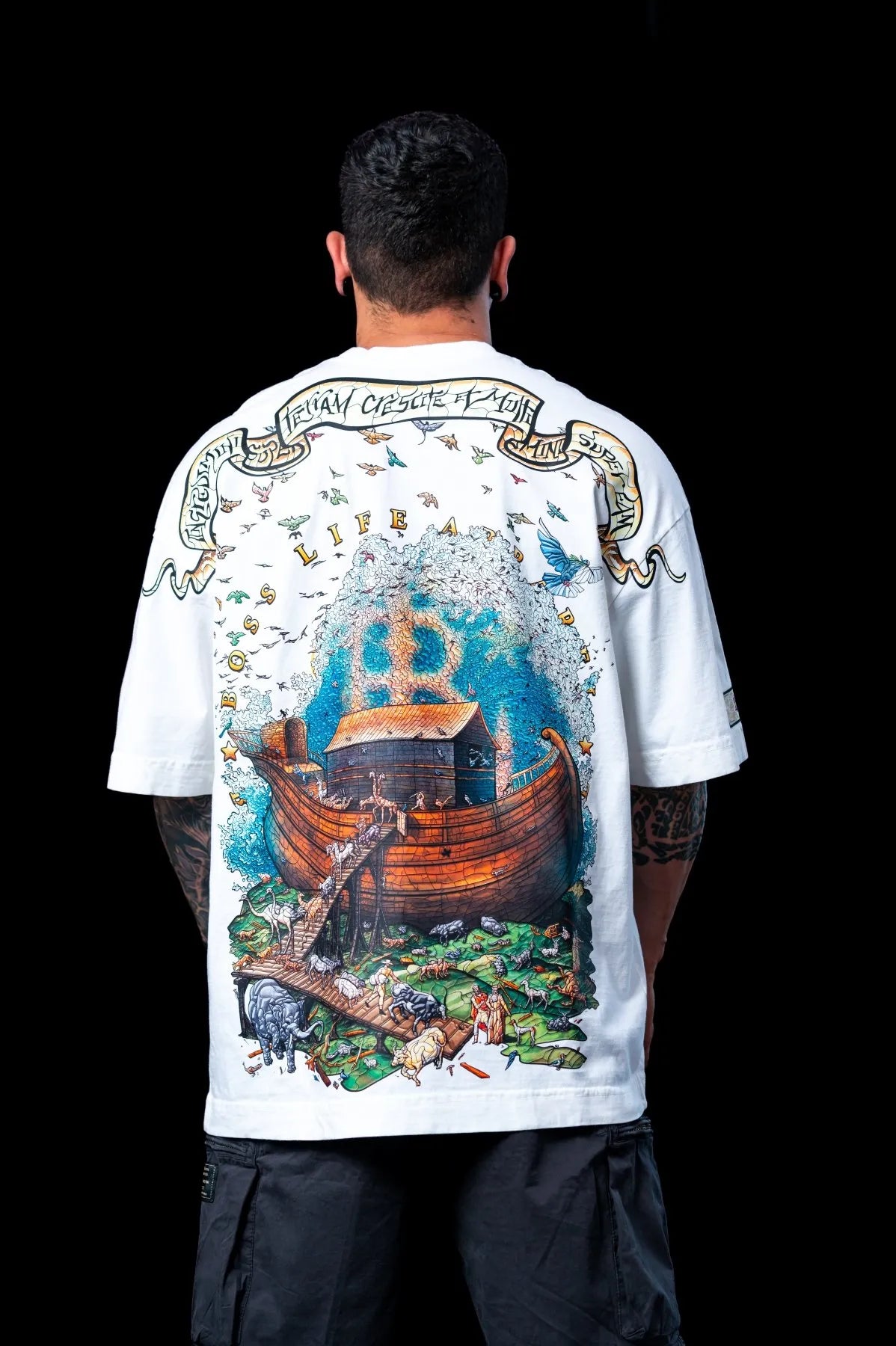 Camiseta Oversized Arca de Noé Bl Faith Frente e Costas