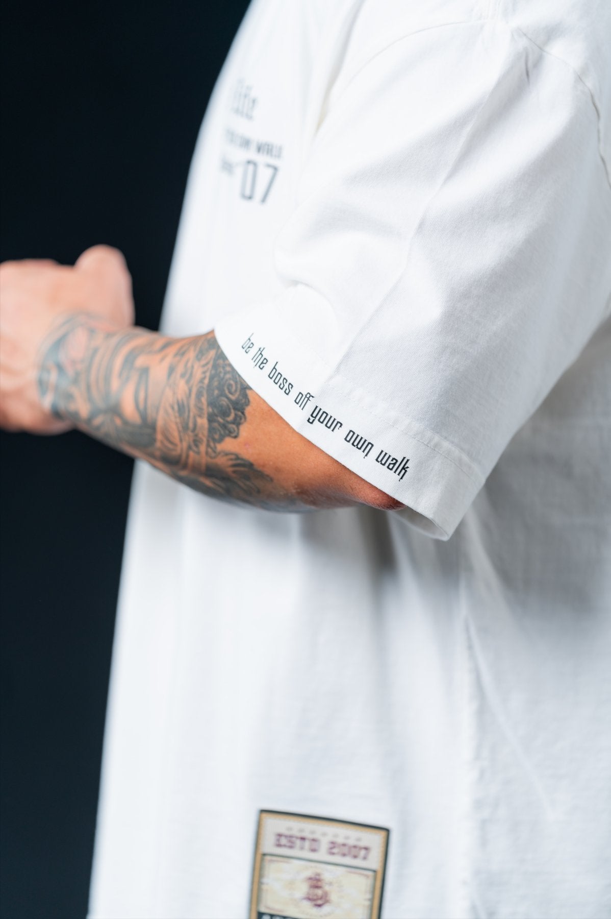 Camiseta Oversized Lettering Boss 07 Frente e Costas
