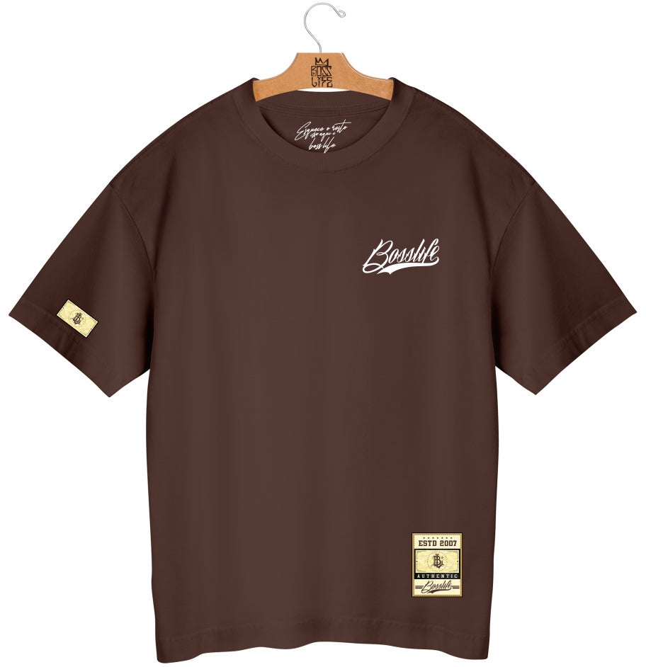 Camiseta Oversized Shock 07 Frente e Costas Boss Life café - frente com estampa do rosto elétrico